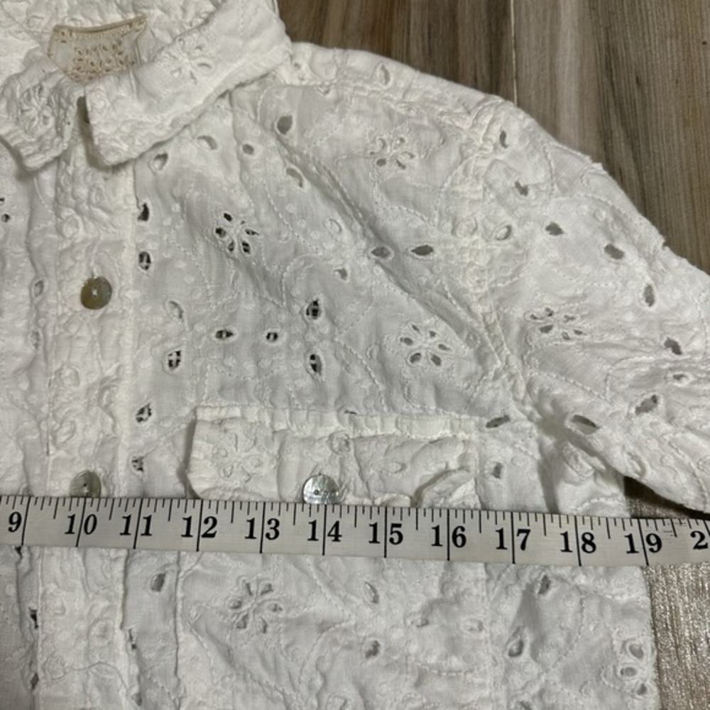 JOHNNY WAS Jade Blouse Top Size XS White Ivory Eyelet Long Sleeve Beach Linen - Picture 6 of 8